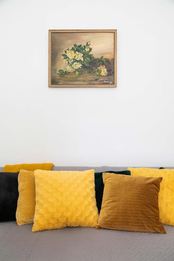 Cozy And Bright 1Bdr Apartment In The City Center! Zagreb Exterior photo