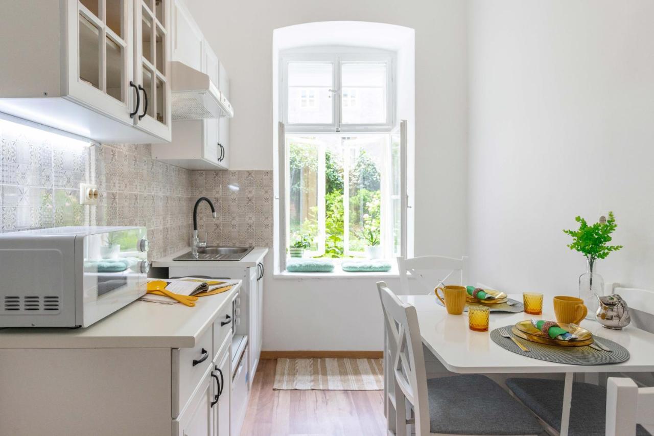 Cozy And Bright 1Bdr Apartment In The City Center! Zagreb Exterior photo