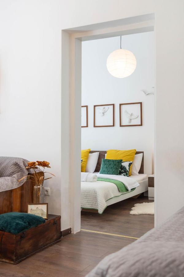 Cozy And Bright 1Bdr Apartment In The City Center! Zagreb Exterior photo