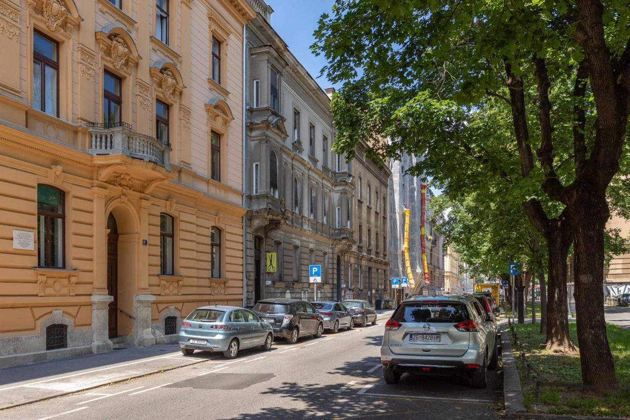 Cozy And Bright 1Bdr Apartment In The City Center! Zagreb Exterior photo